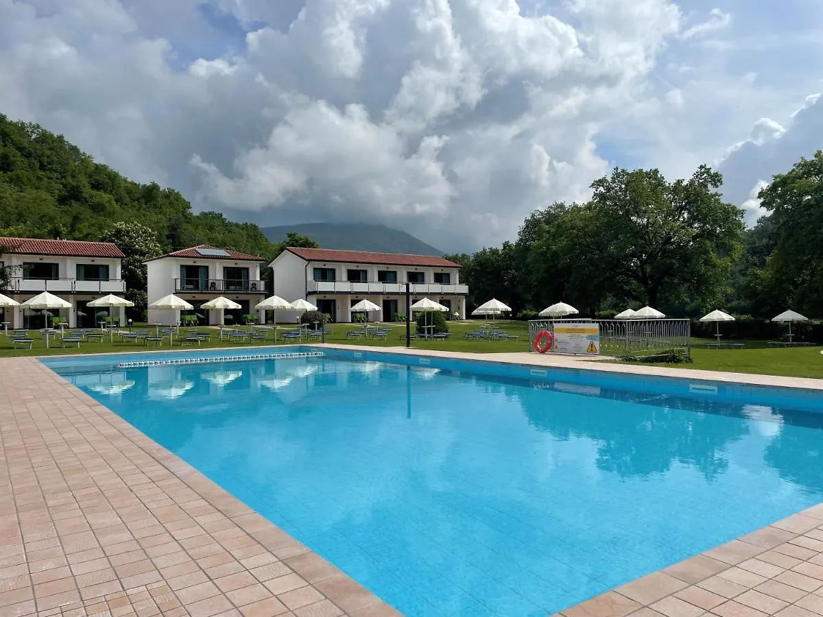 Bran&Denise Holiday Apartments Costermano